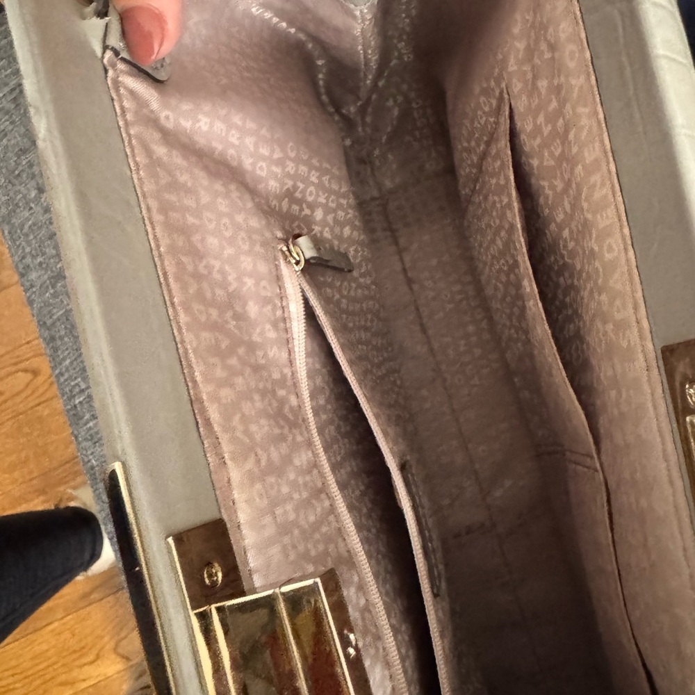 Kate Spade Gray Croc-Embossed Satchel Tote – Gold Bar Frame - Picture 10 of 11